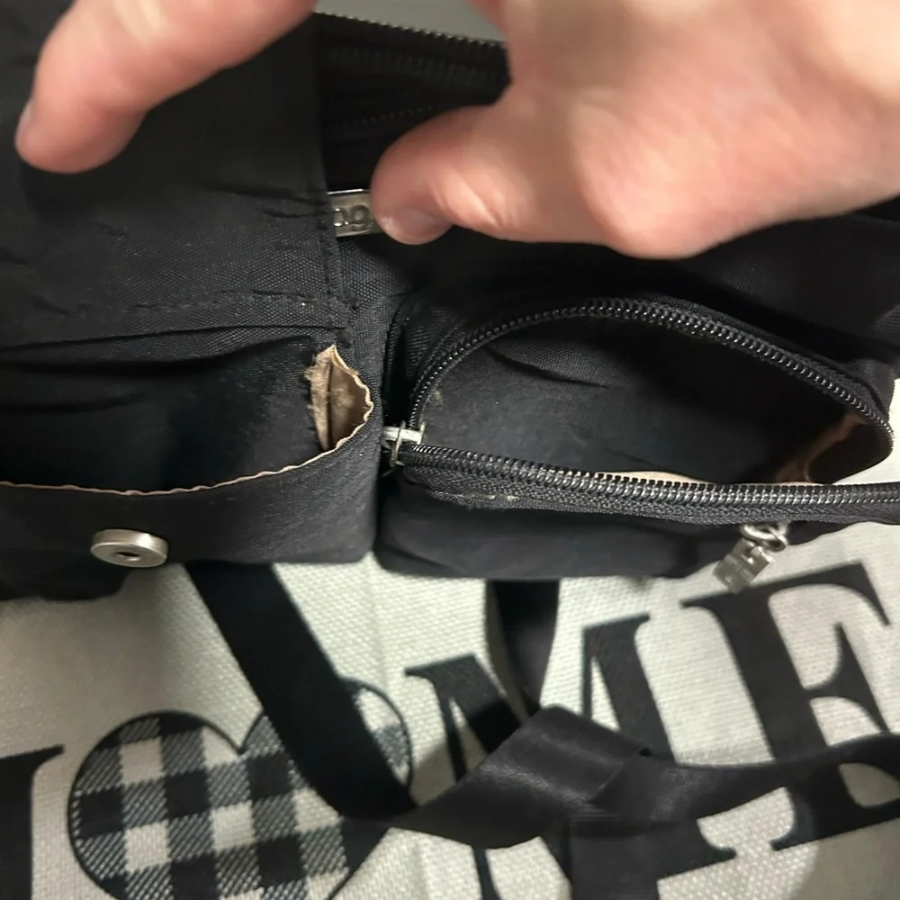 Baggallini Black Canyon Bag Messenger Crossbody With Adjustable Strap